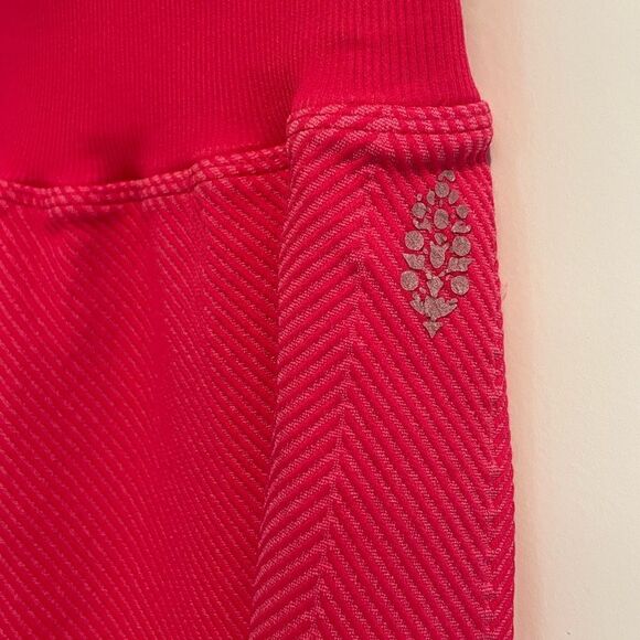 EUC Free People Free Throw Legging Size XS/S Pink - Picture 7 of 7